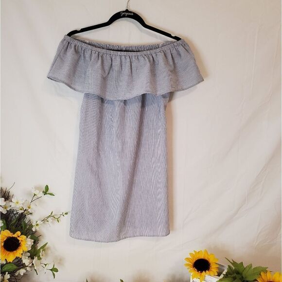 SPEECHLESS summer dress - Picture 2 of 6